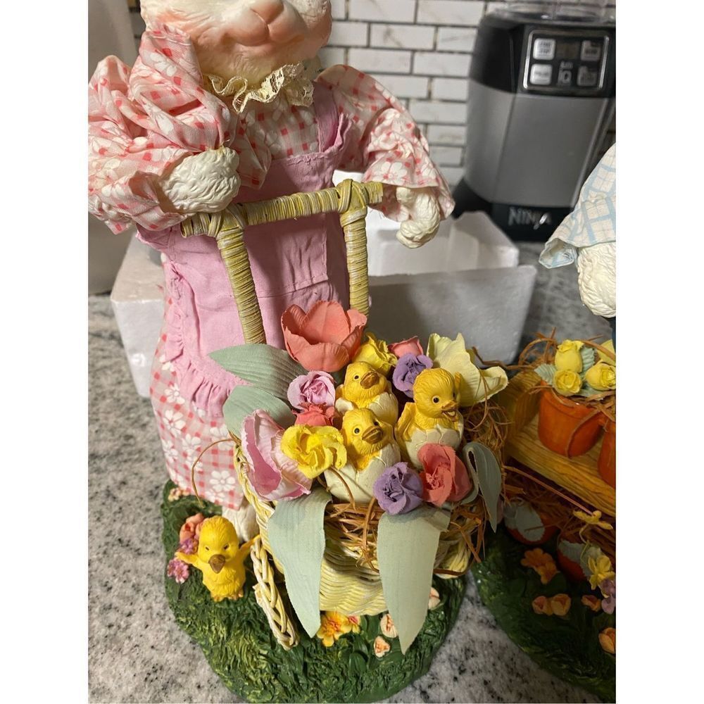 Spring Bunnies - Picture 5 of 10